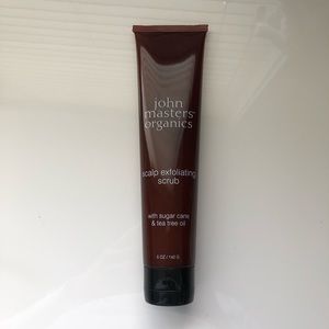 JOHN MASTERS ORGANICS 
SCALP EXFOLIATING SCRUB WITH SUGAR CANE & TEA TREE OIL